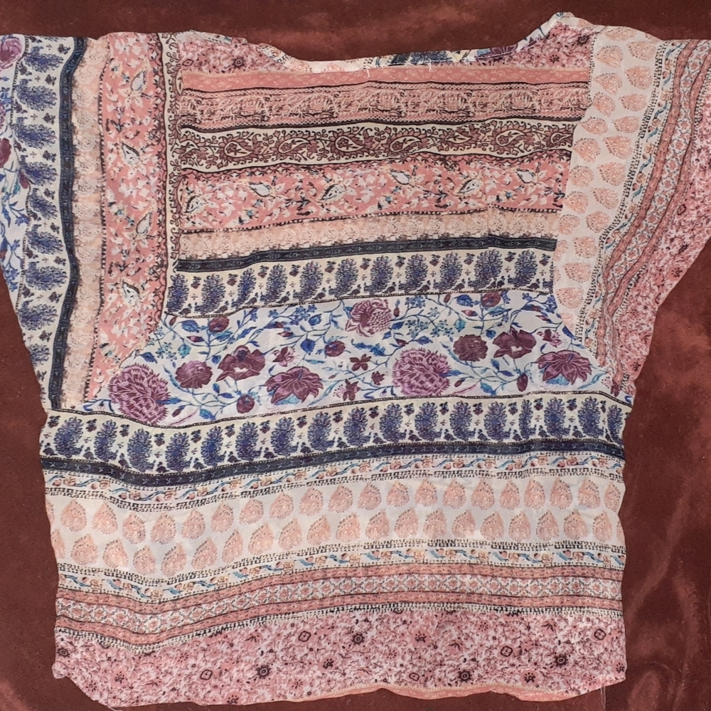 Cute Living Doll top/ blouse